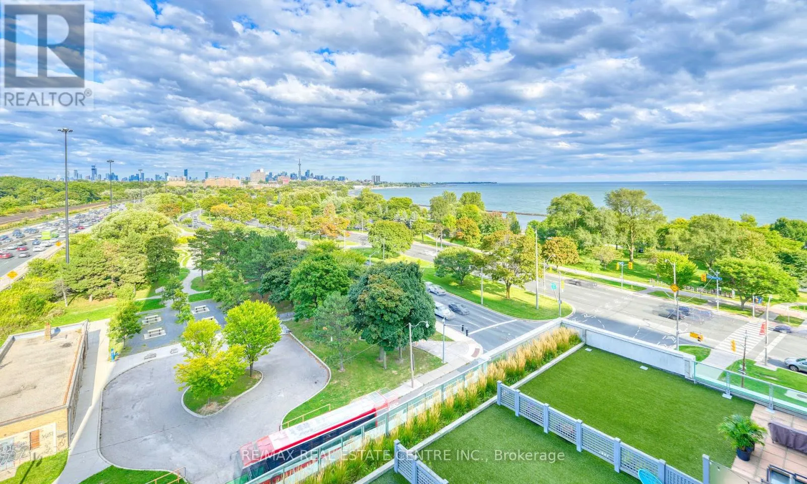 808 - 1900 LAKE SHORE BOULEVARD W