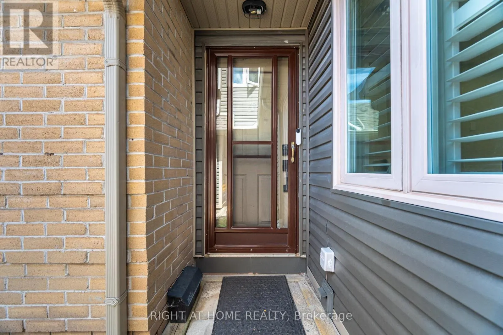 98 - 3600 COLONIAL DRIVE