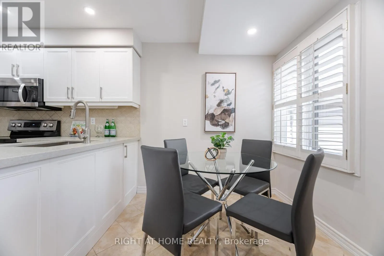 98 - 3600 COLONIAL DRIVE