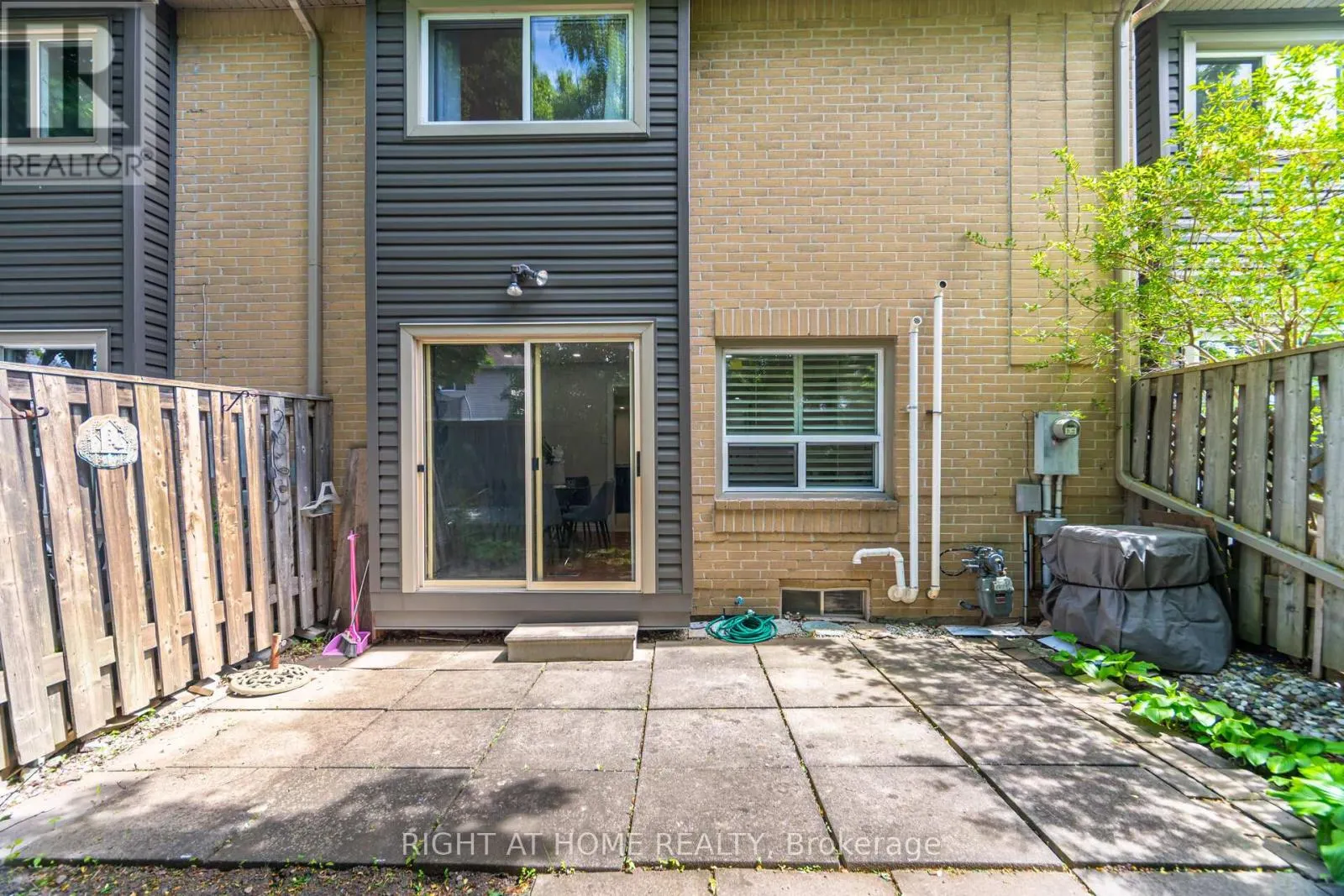 98 - 3600 COLONIAL DRIVE