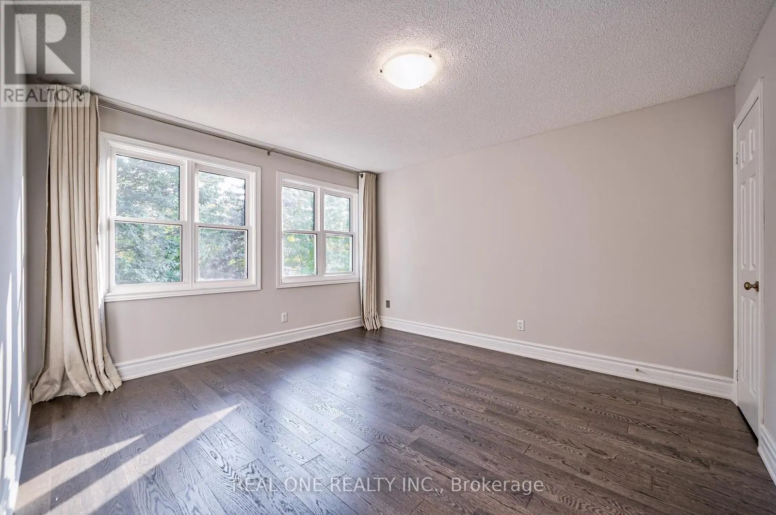 1321 MONKS PASSAGE