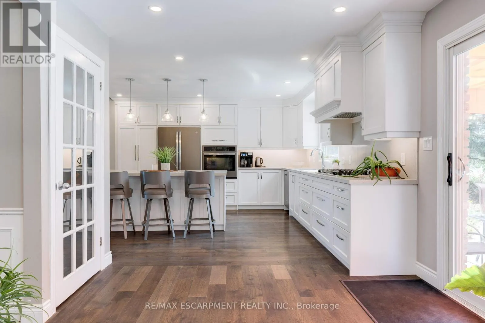 2118 AGINCOURT CRESCENT