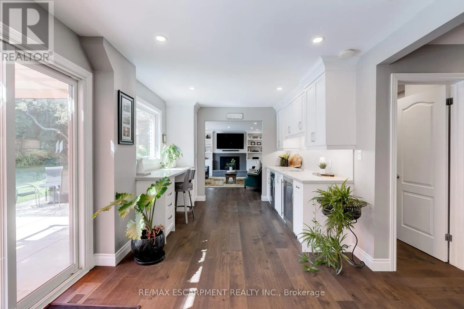 2118 AGINCOURT CRESCENT