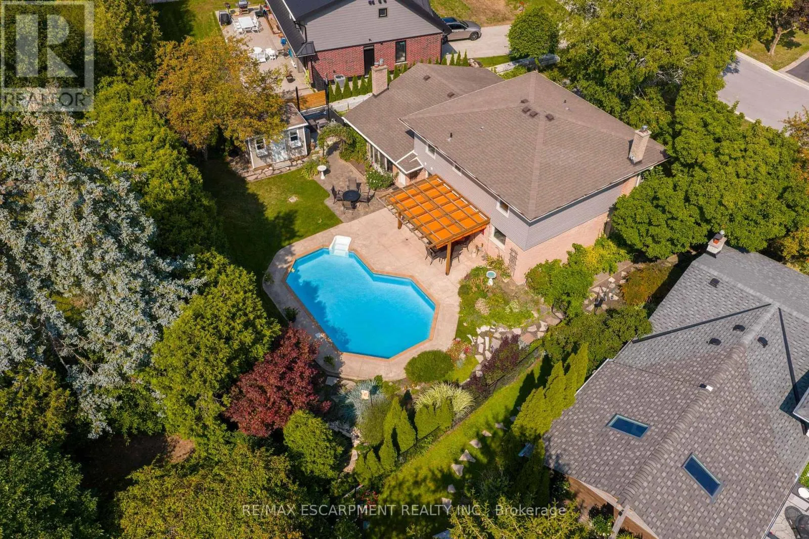 2118 AGINCOURT CRESCENT