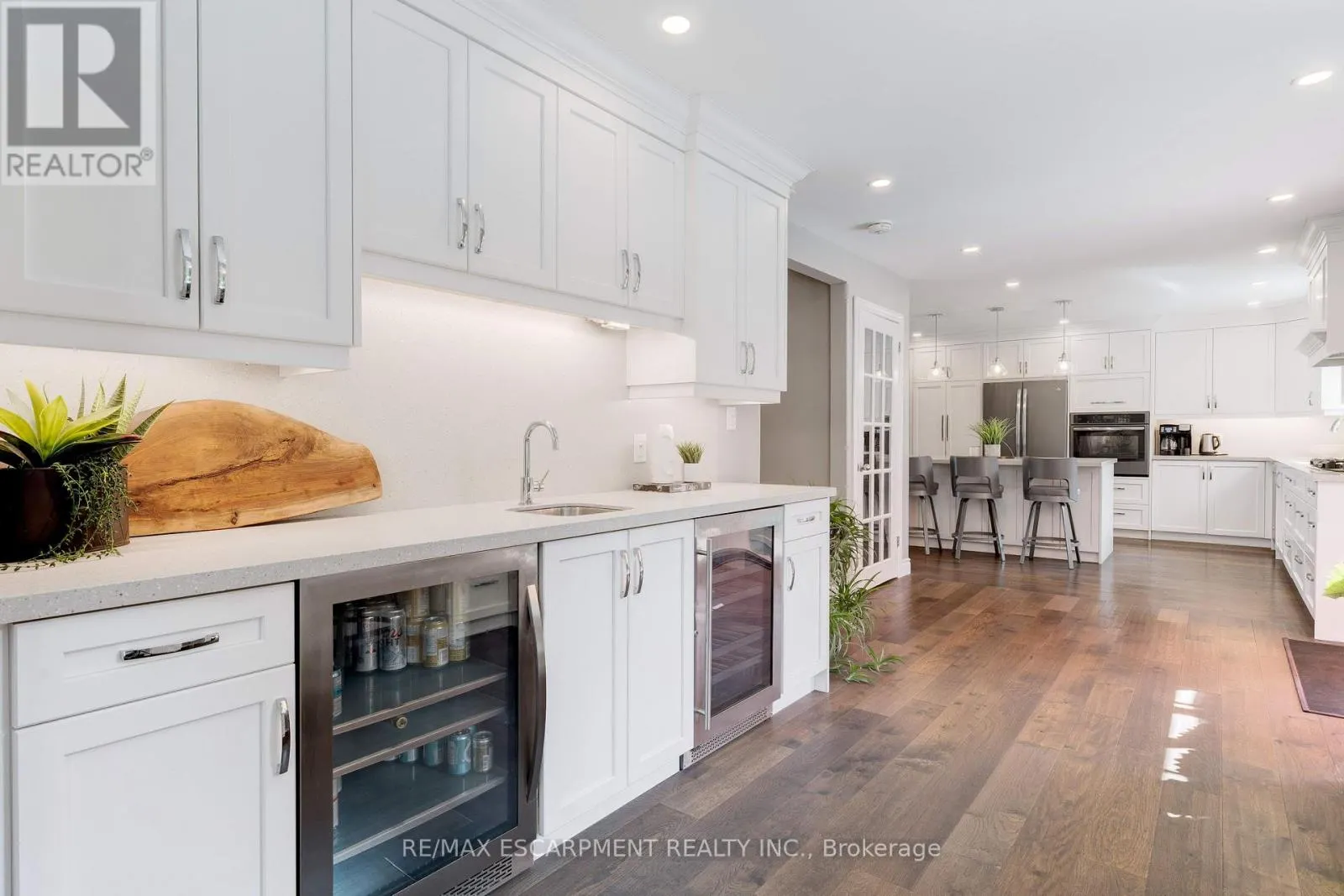 2118 AGINCOURT CRESCENT