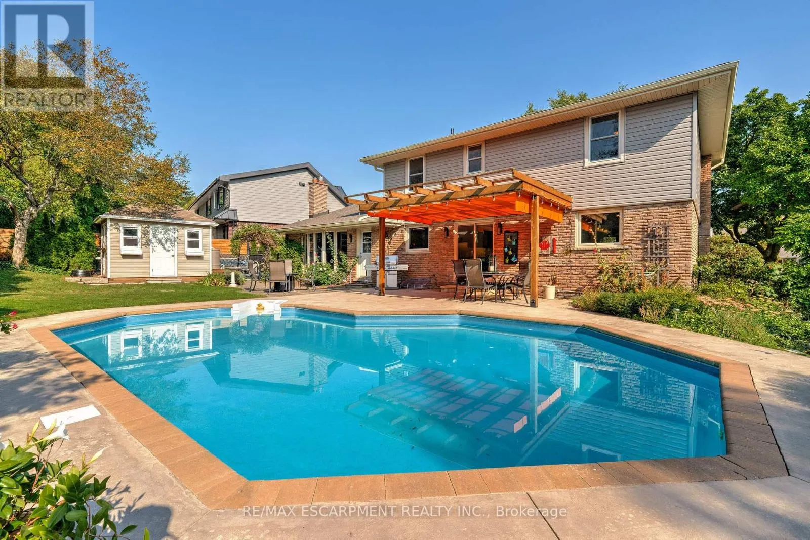 2118 AGINCOURT CRESCENT