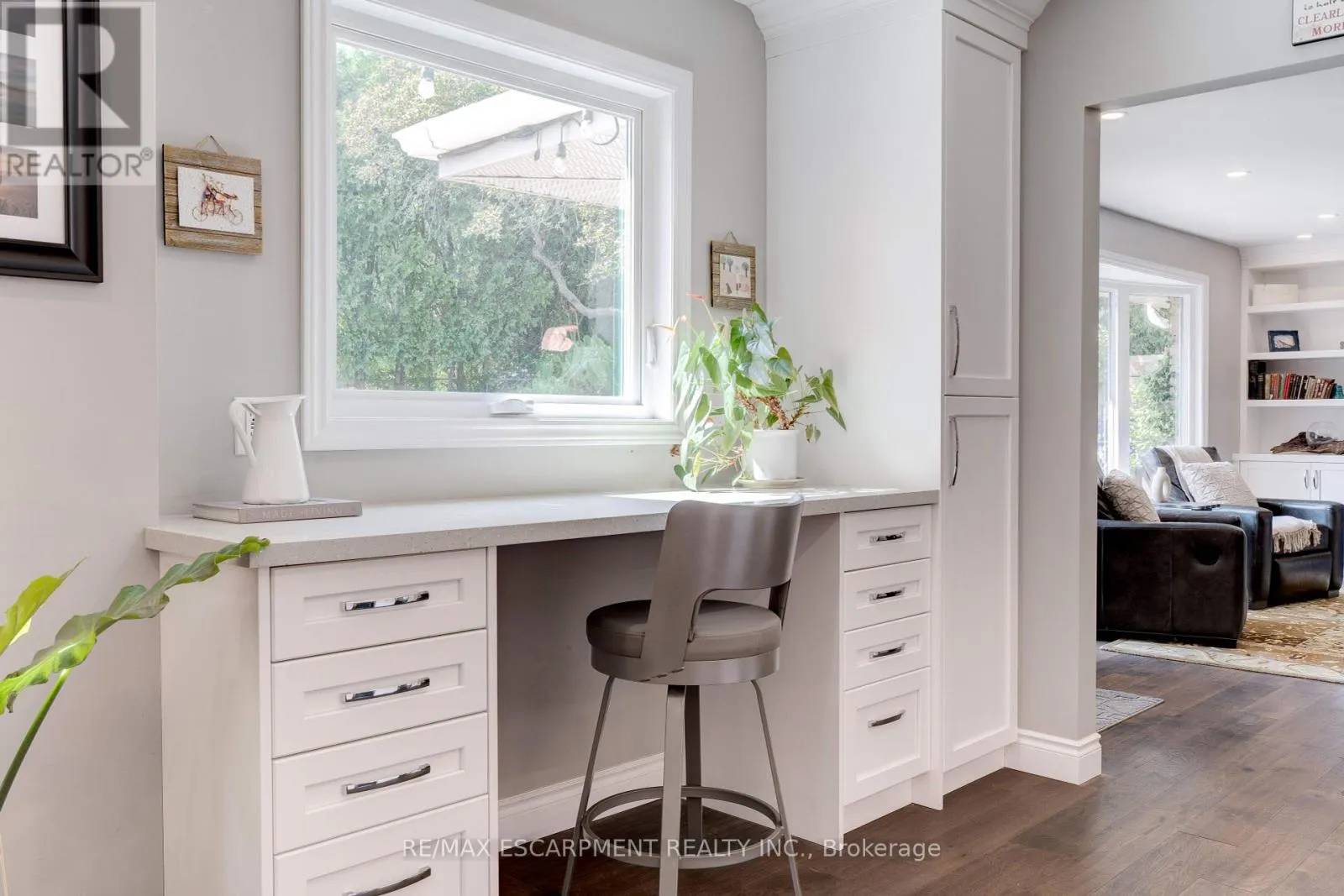 2118 AGINCOURT CRESCENT