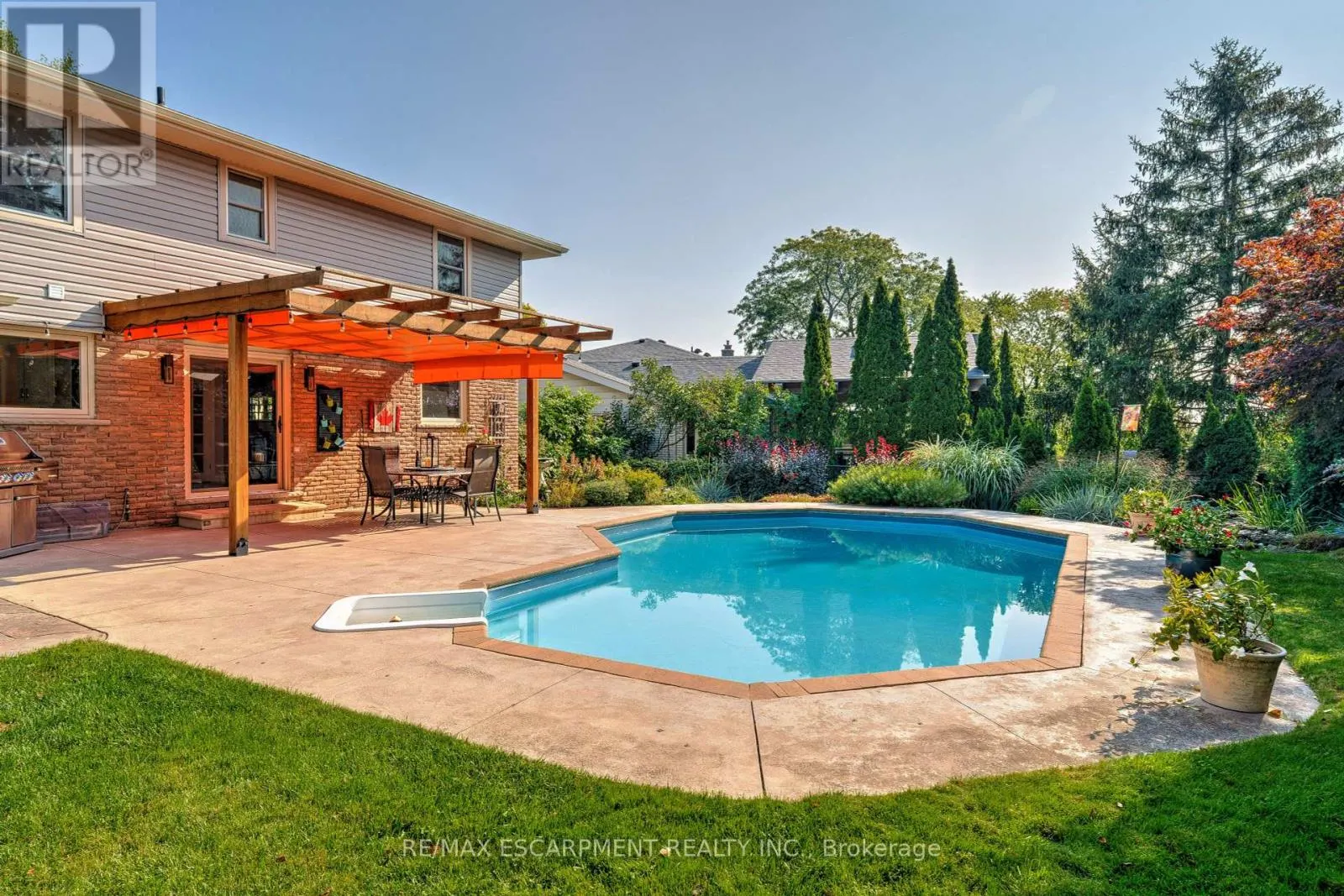2118 AGINCOURT CRESCENT