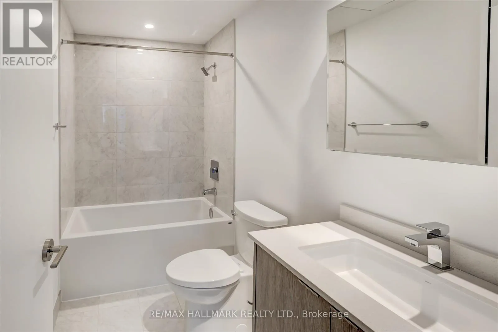 1502 - 1928 LAKE SHORE BOULEVARD W