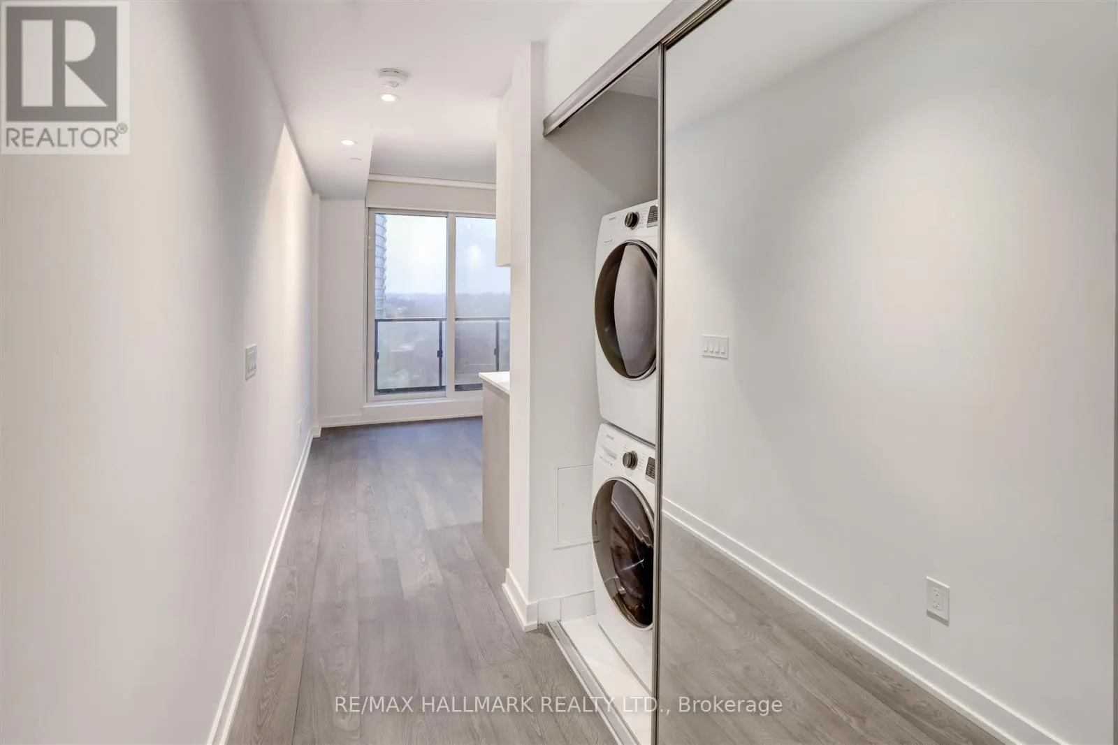 1502 - 1928 LAKE SHORE BOULEVARD W
