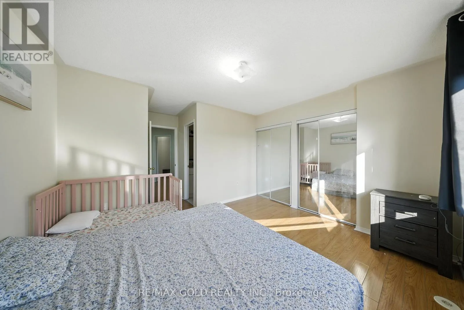 58 - 50 STRATHAVEN DRIVE
