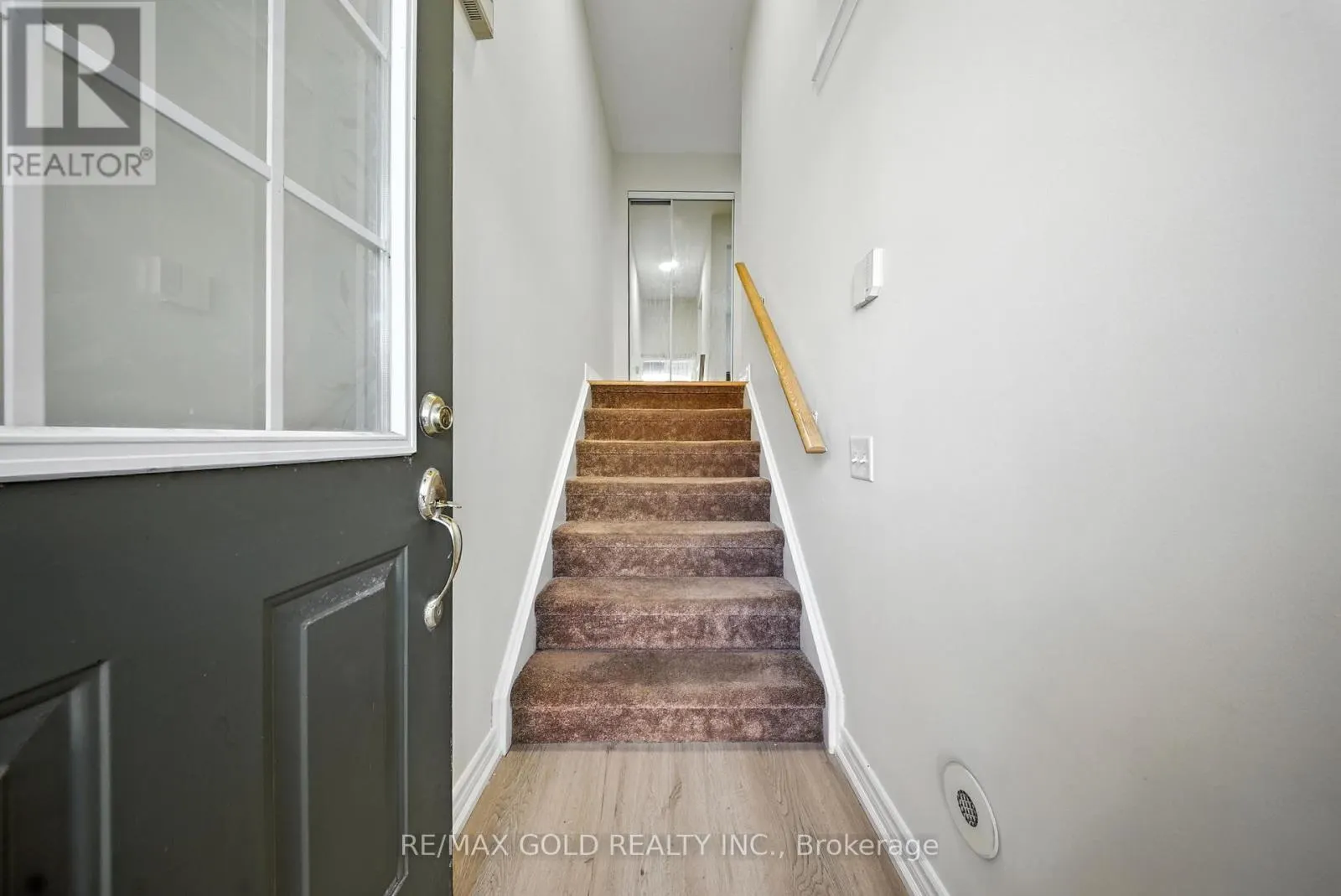 58 - 50 STRATHAVEN DRIVE