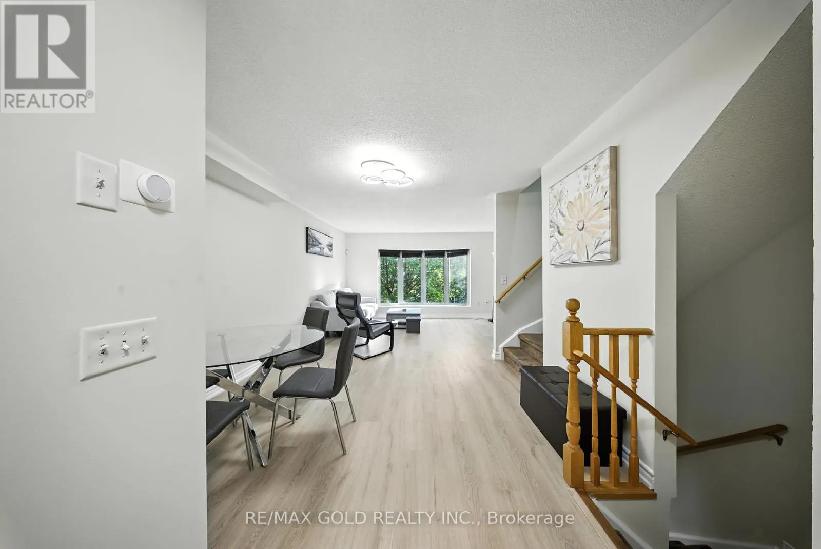 58 - 50 STRATHAVEN DRIVE
