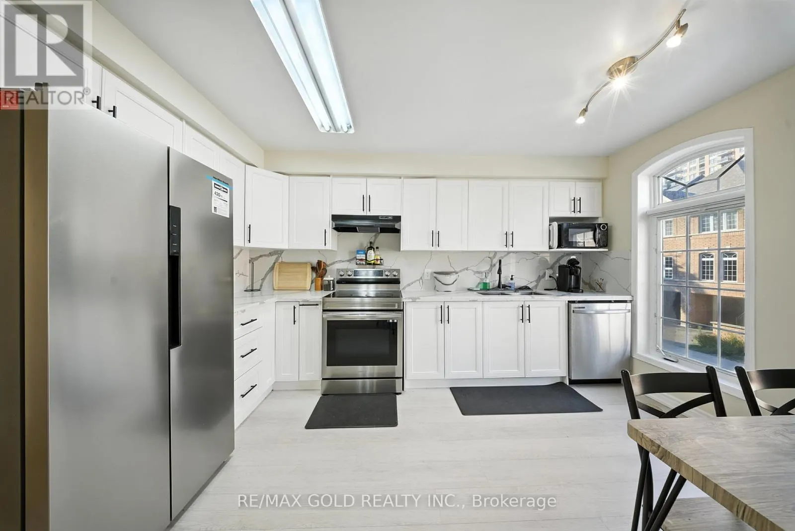58 - 50 STRATHAVEN DRIVE