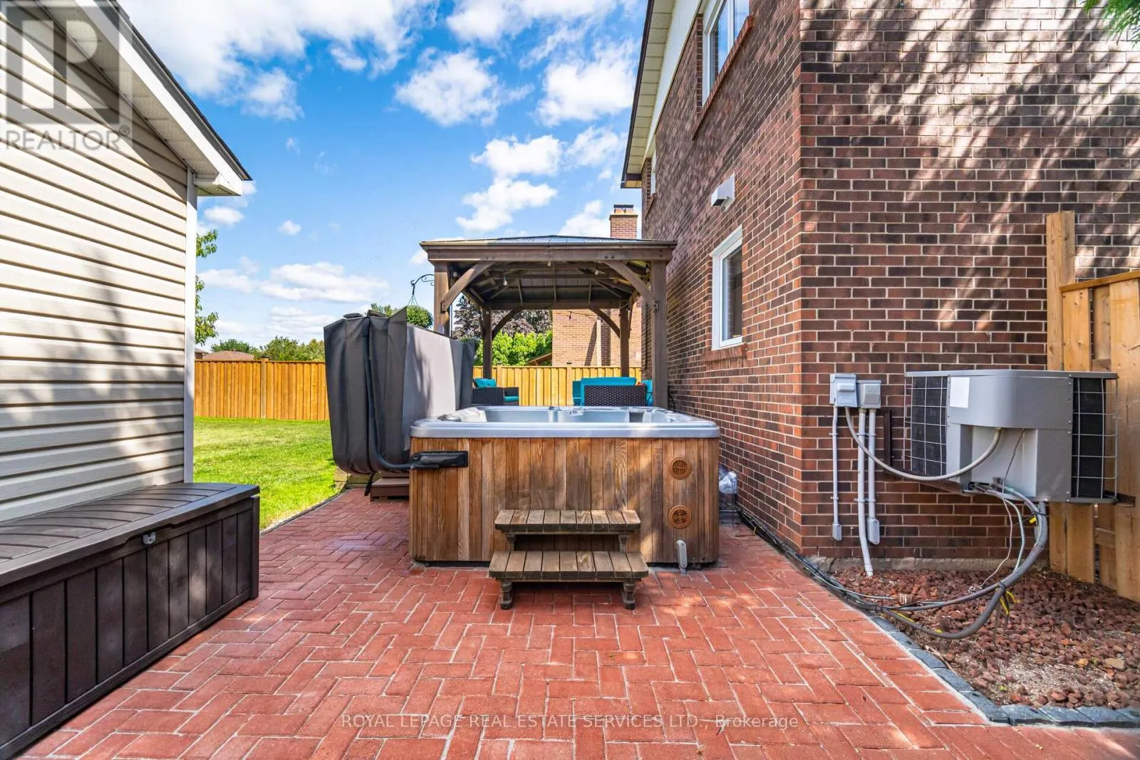 2615 BENEDET DRIVE