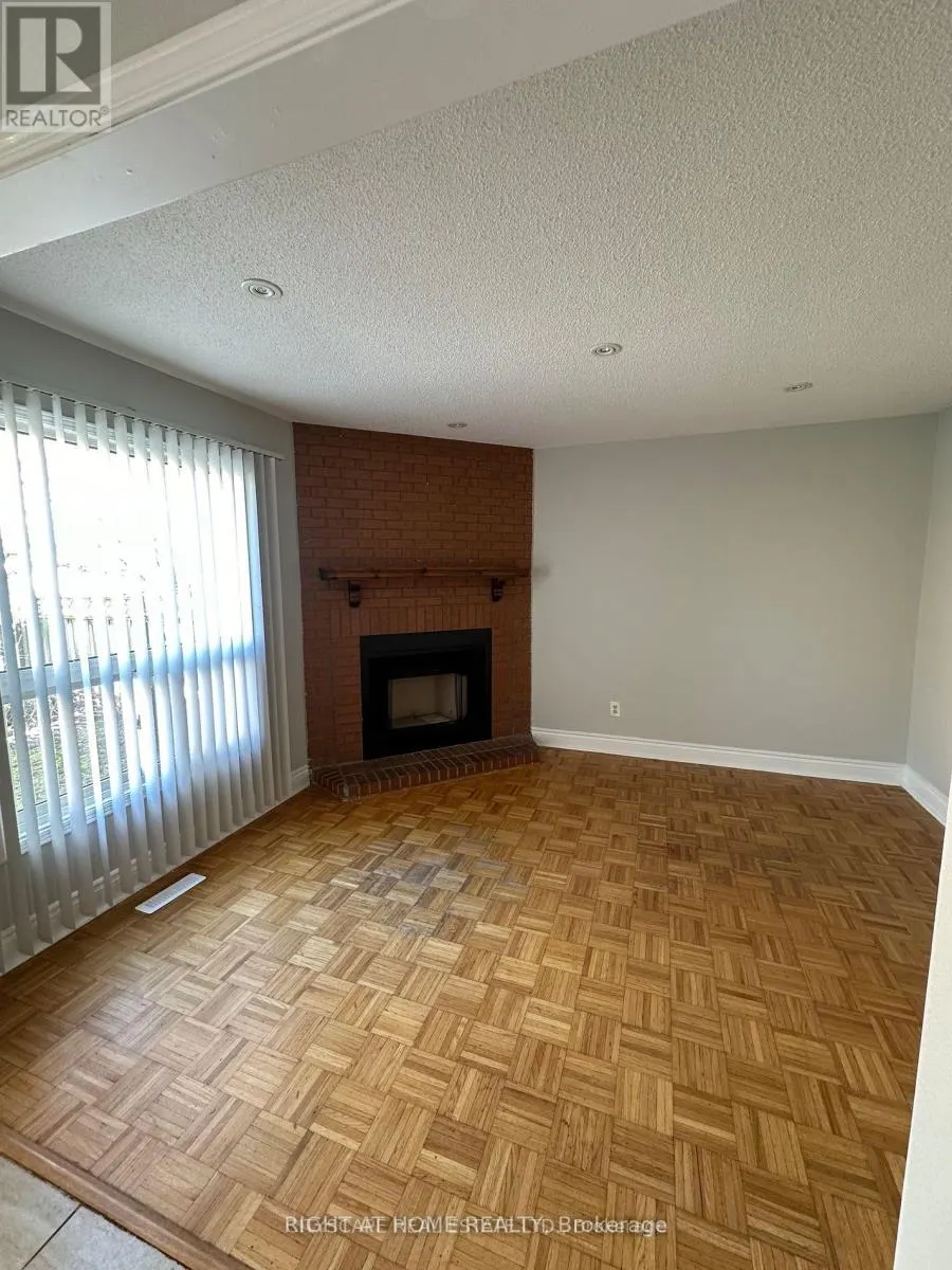 UPPER - 56 STANWELL DRIVE