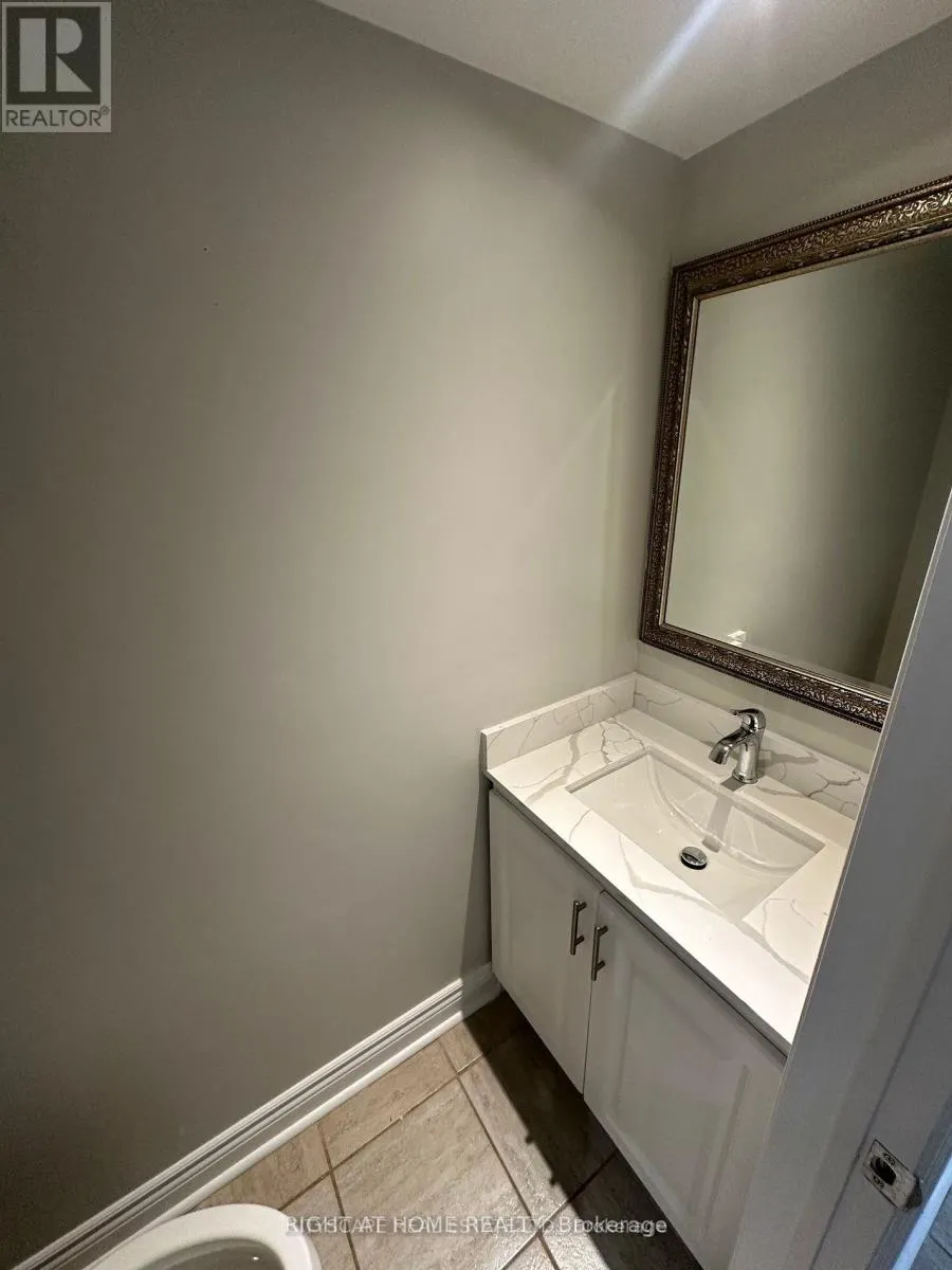 UPPER - 56 STANWELL DRIVE