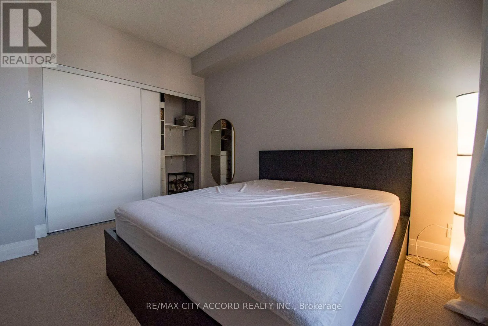 327 - 1060 SHEPPARD AVENUE W