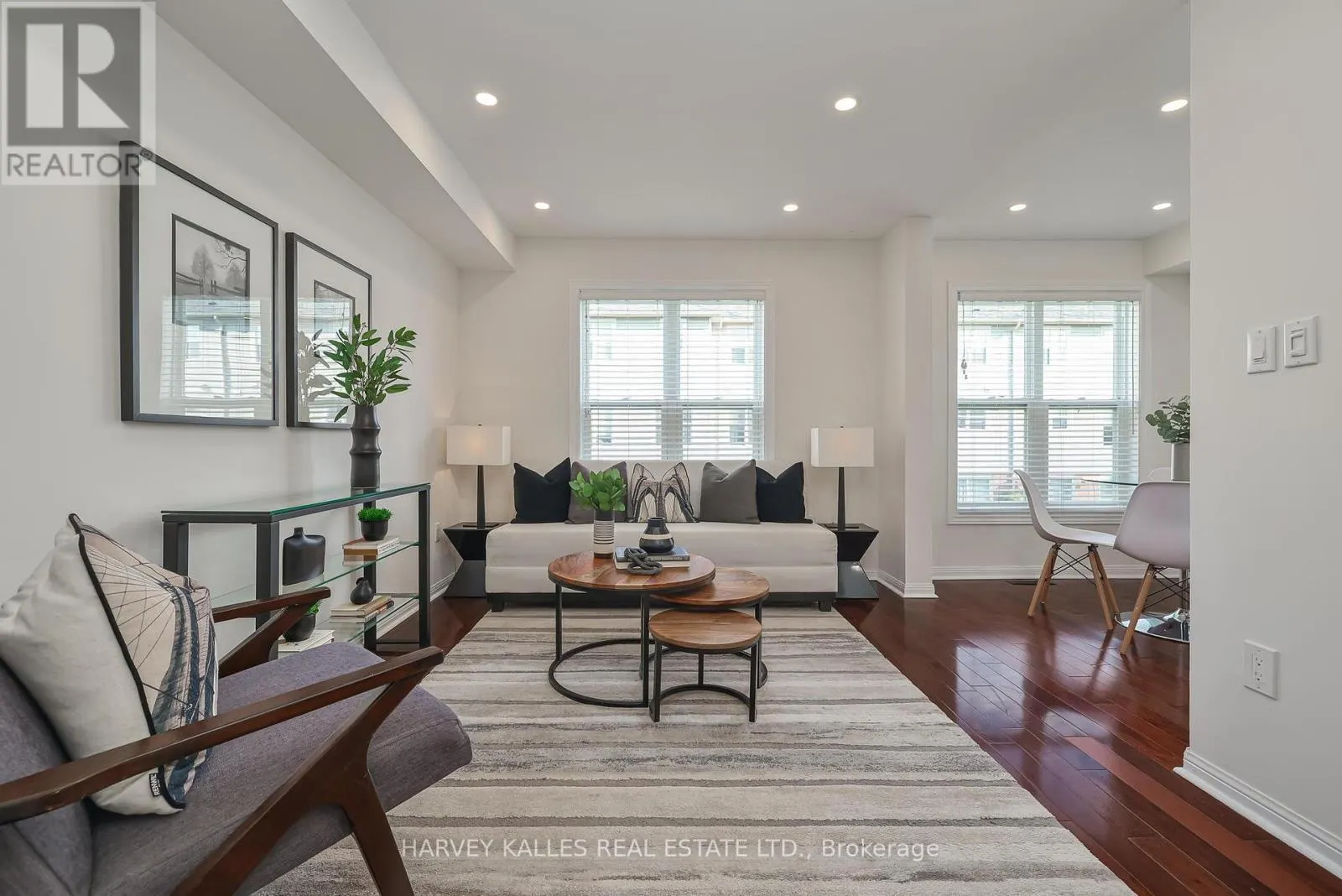 30 - 5980 WHITEHORN AVENUE