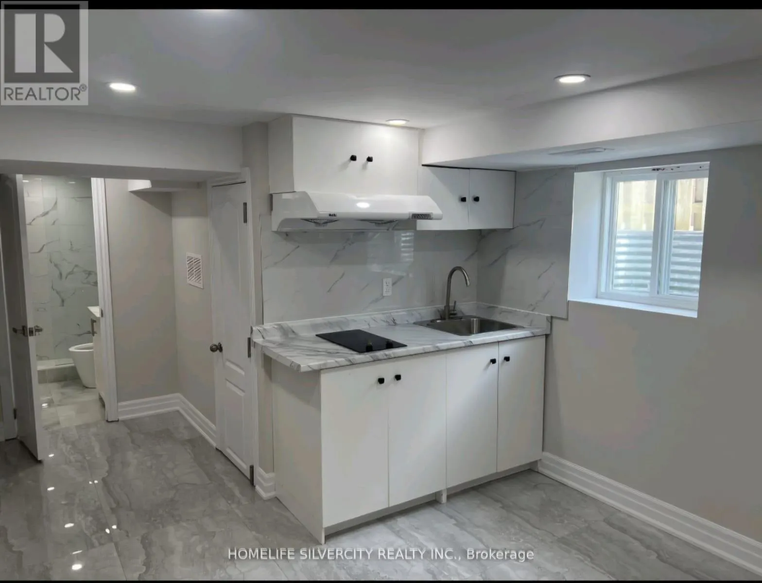 #1 - 6 LAMELLA ROAD N