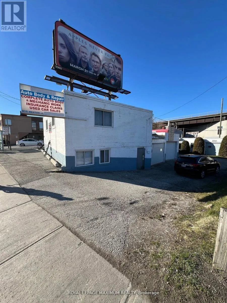 915 WESTON ROAD