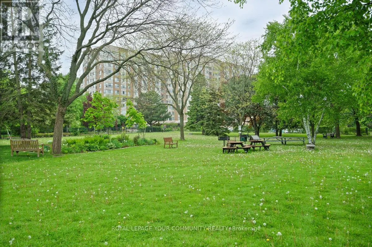 205 - 1535 LAKESHORE ROAD E