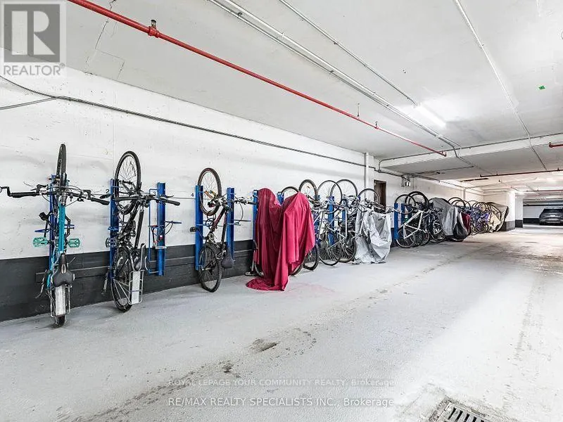 205 - 1535 LAKESHORE ROAD E