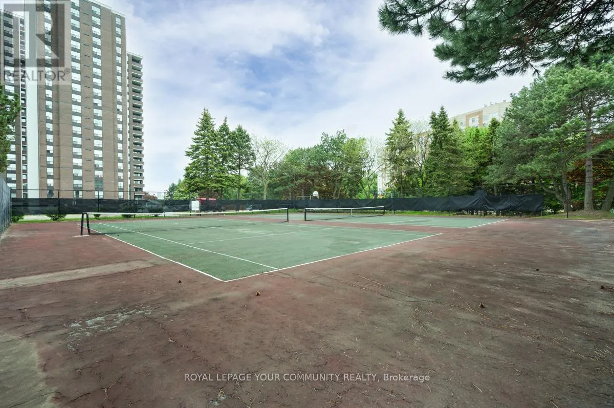 205 - 1535 LAKESHORE ROAD E