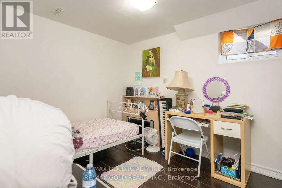 7563 LANGWORTHY DRIVE