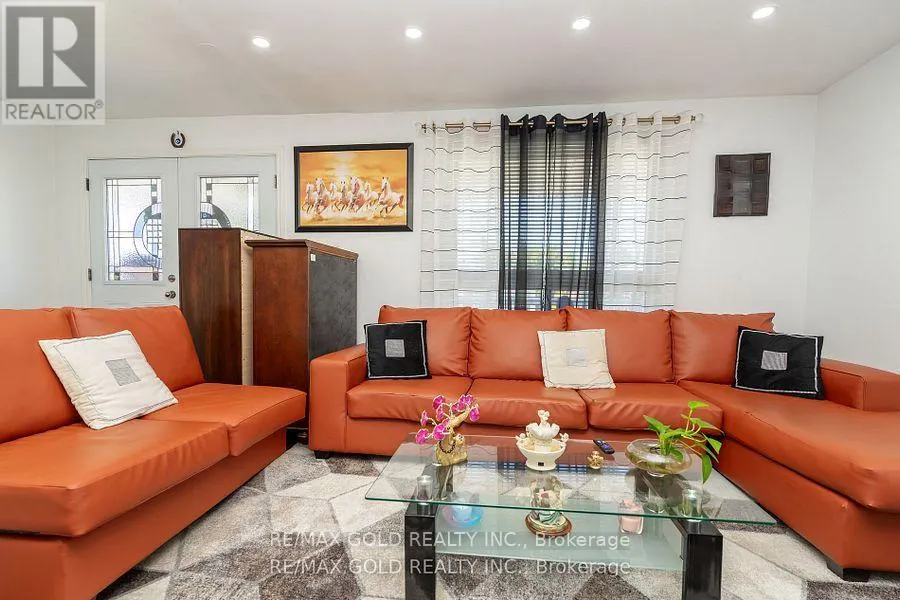 7563 LANGWORTHY DRIVE