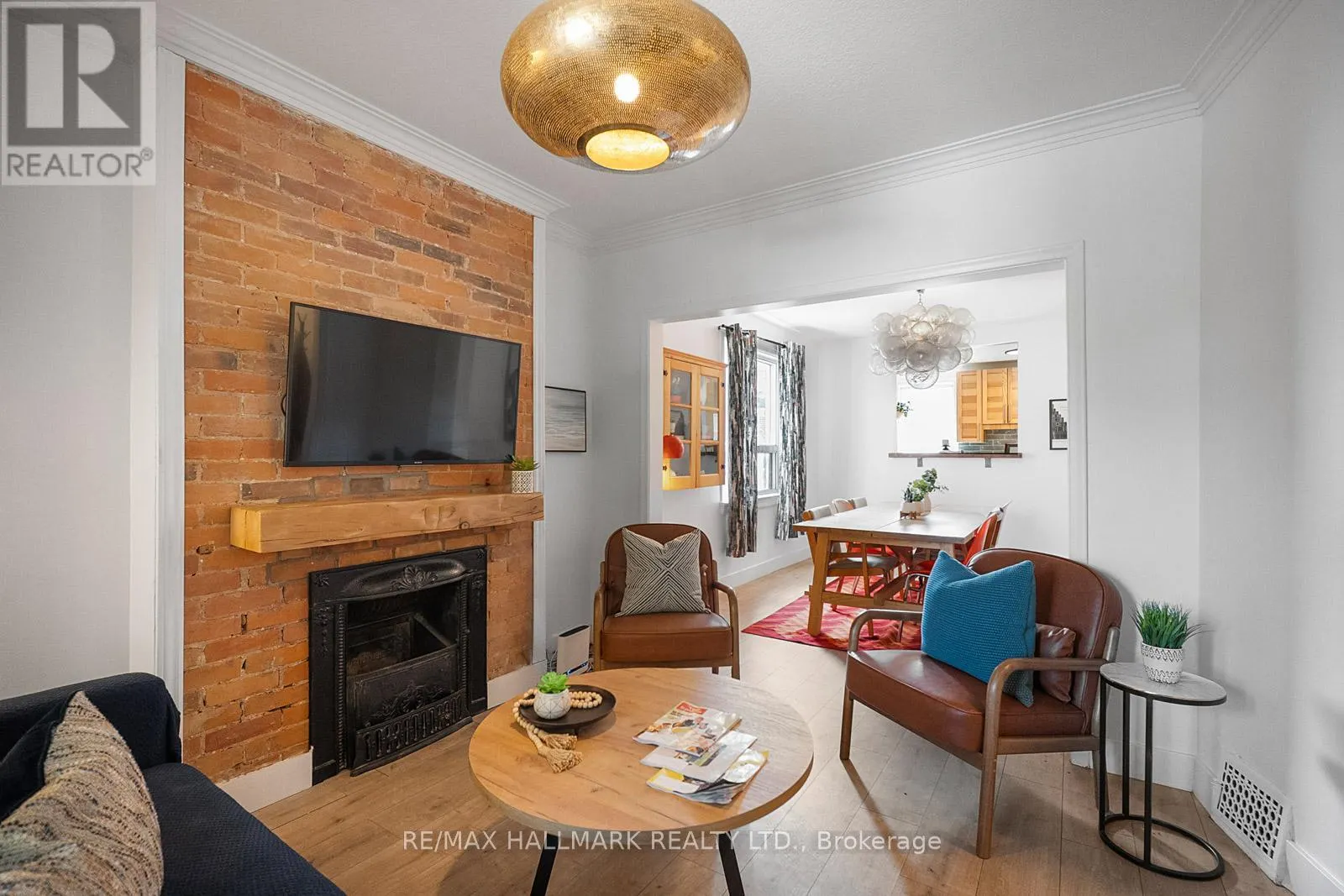 1 HOUNSLOW HEATH ROAD
