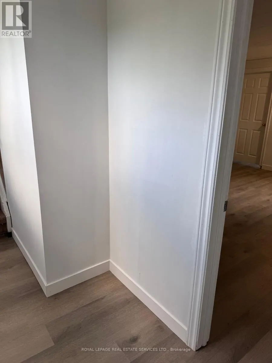 365 SANDHURST DRIVE