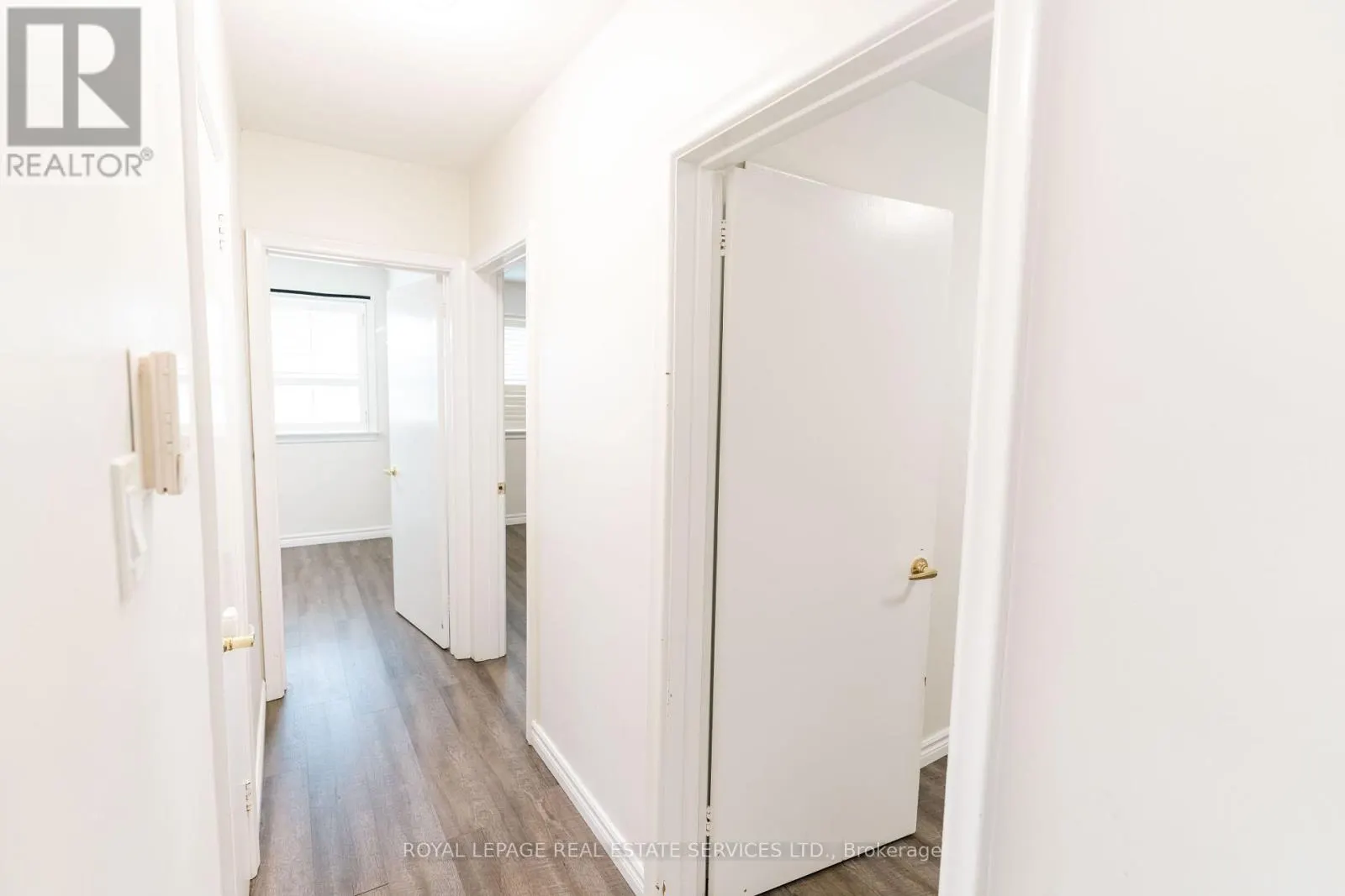 365 SANDHURST DRIVE