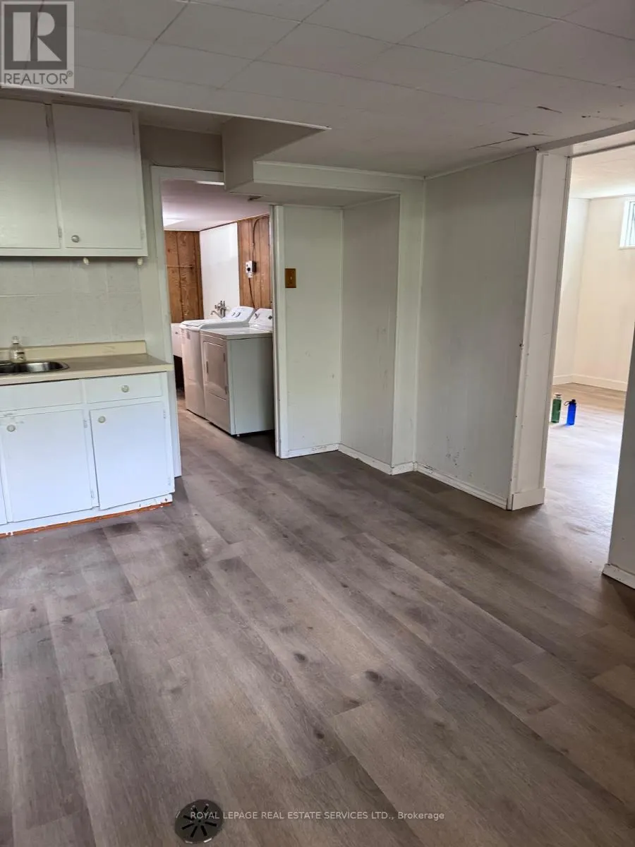 365 SANDHURST DRIVE