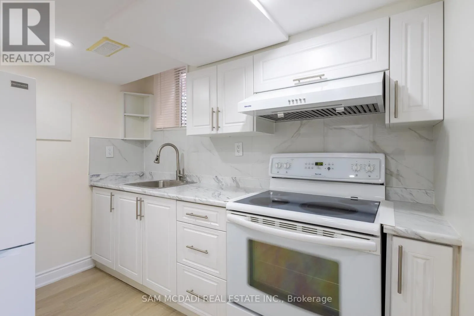 BSMT - 45 SPRINGHURST AVENUE