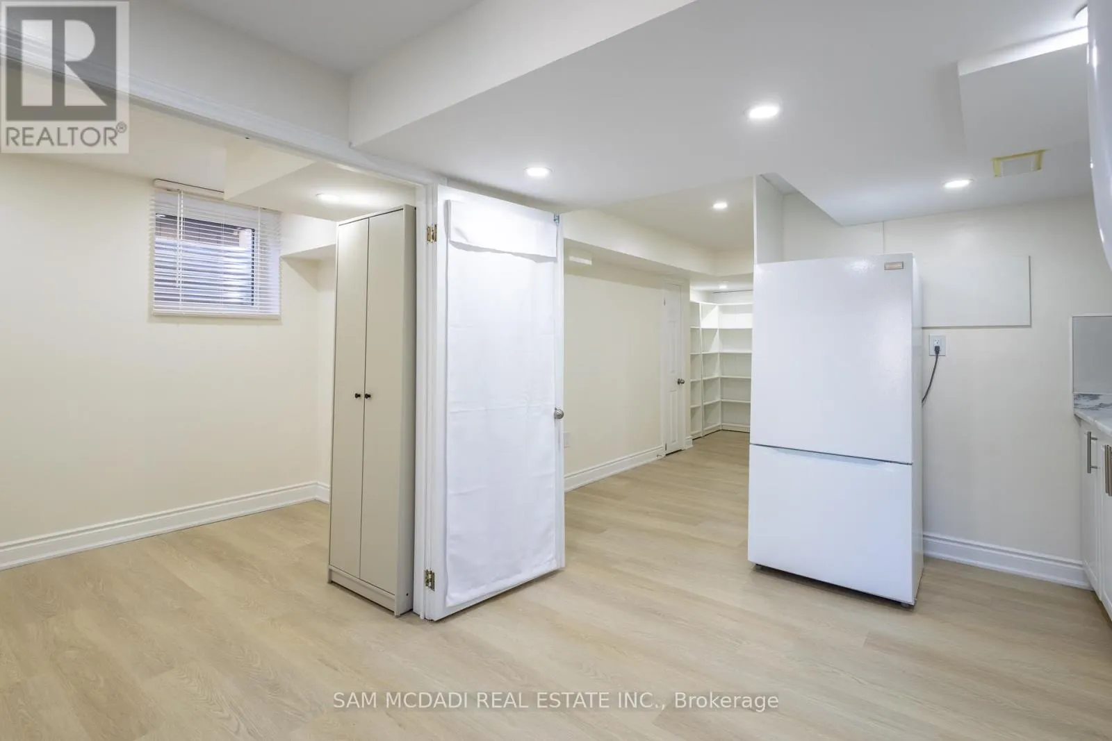 BSMT - 45 SPRINGHURST AVENUE