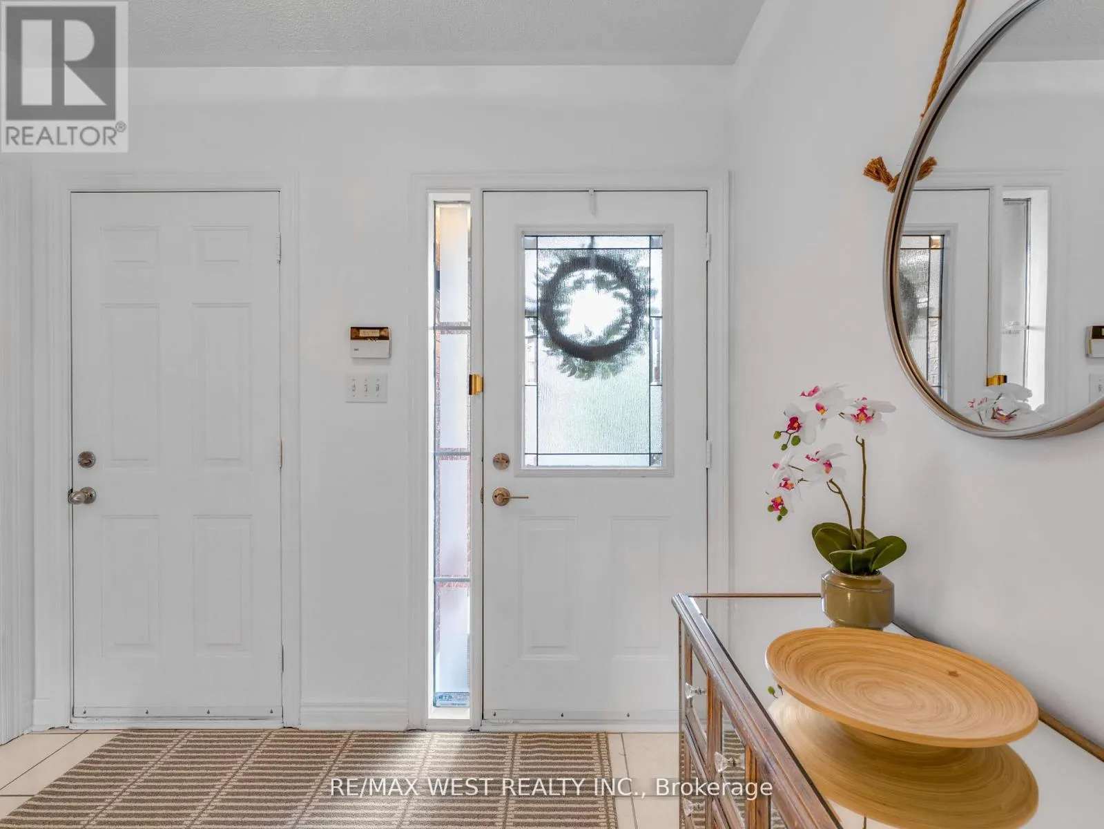 26 SHADY GLEN CRESCENT