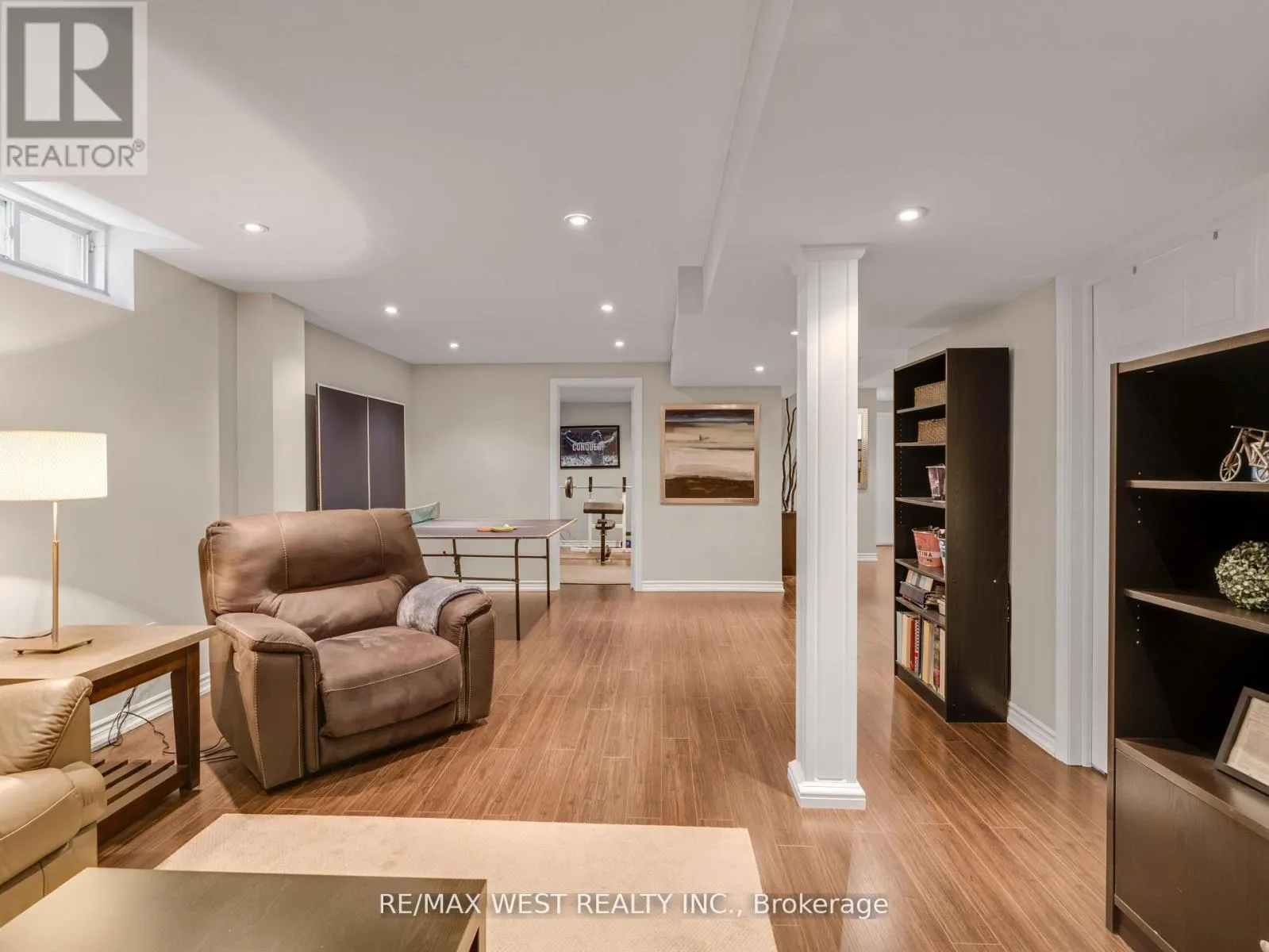 26 SHADY GLEN CRESCENT