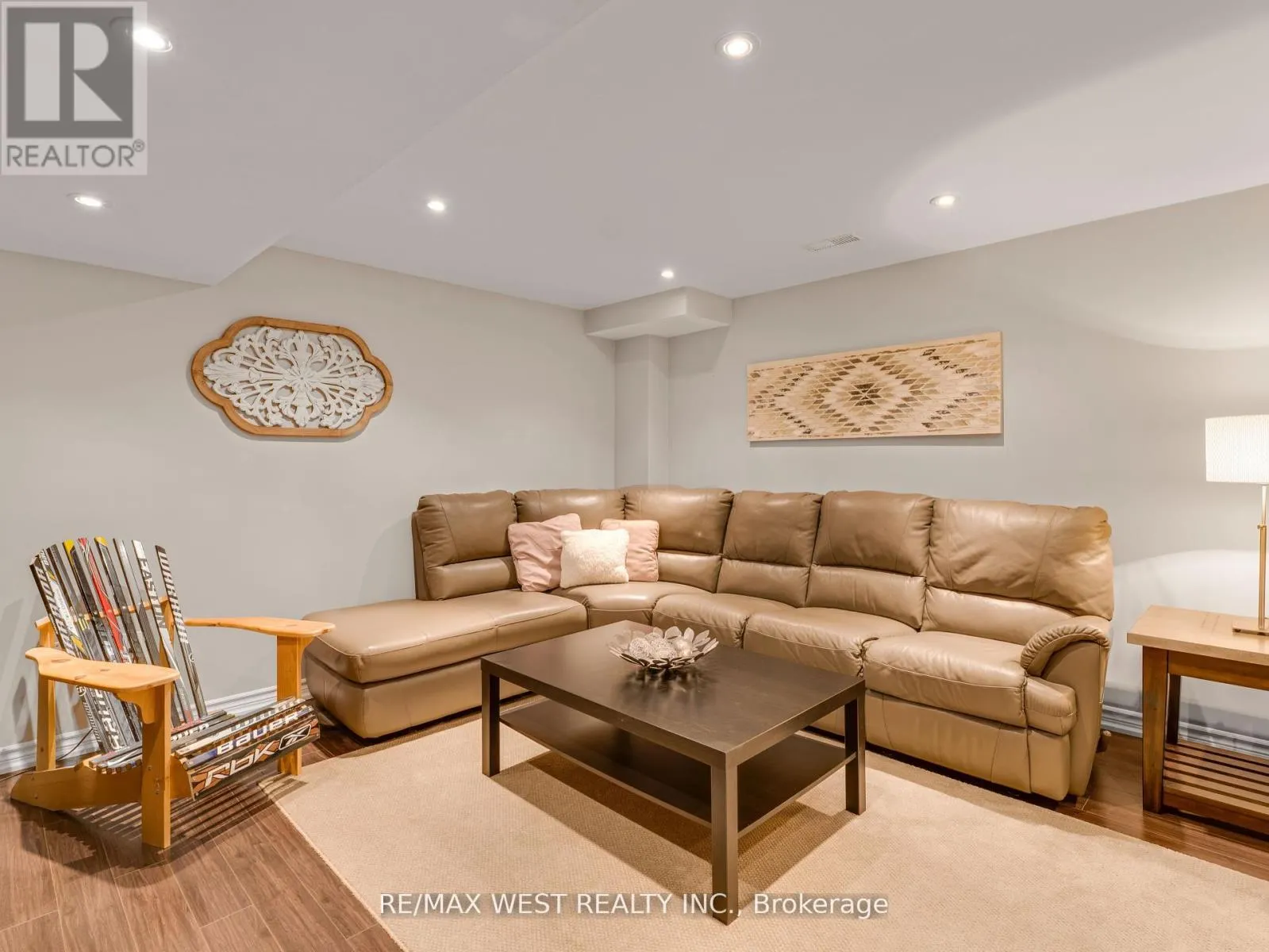 26 SHADY GLEN CRESCENT