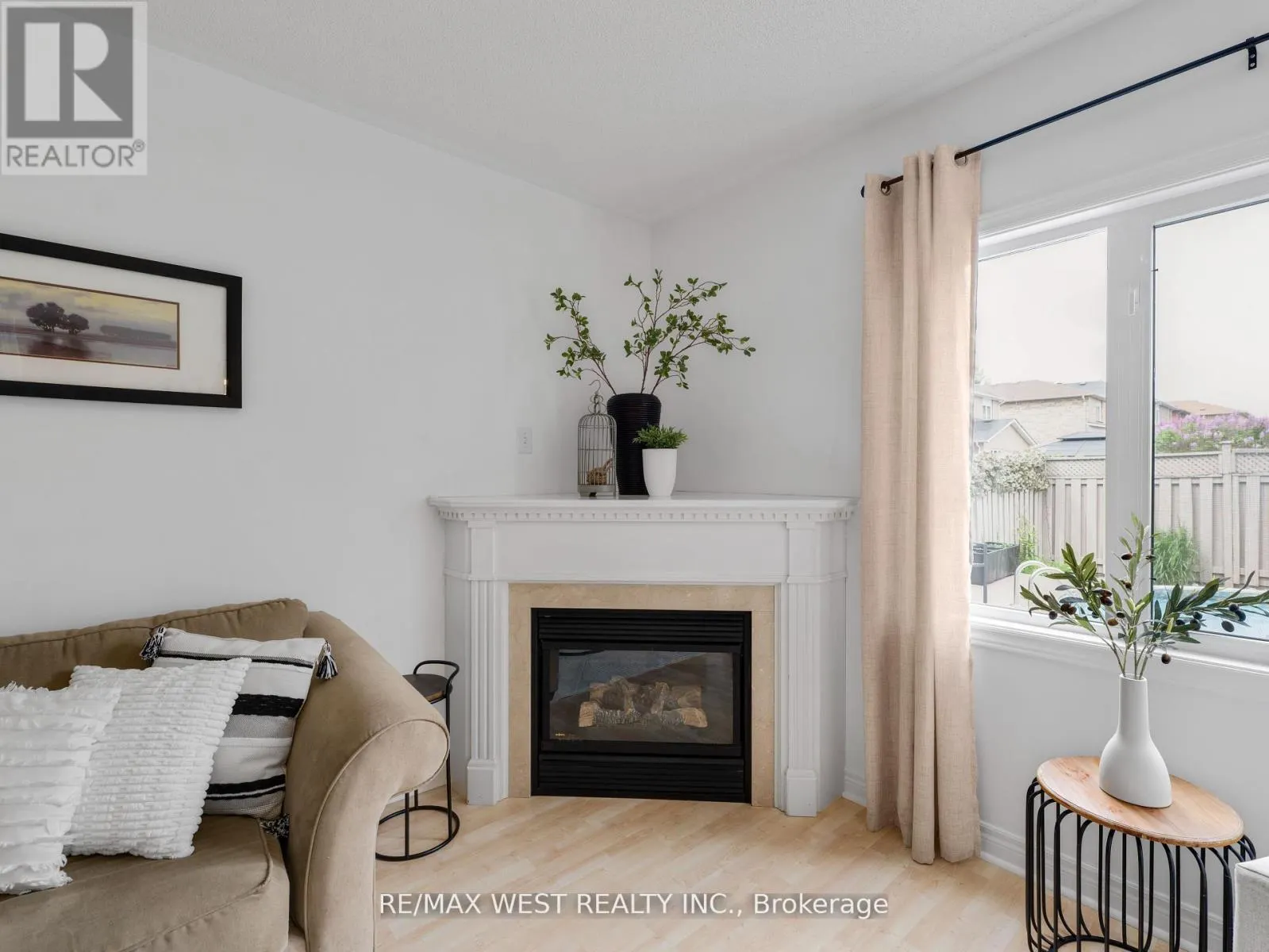 26 SHADY GLEN CRESCENT