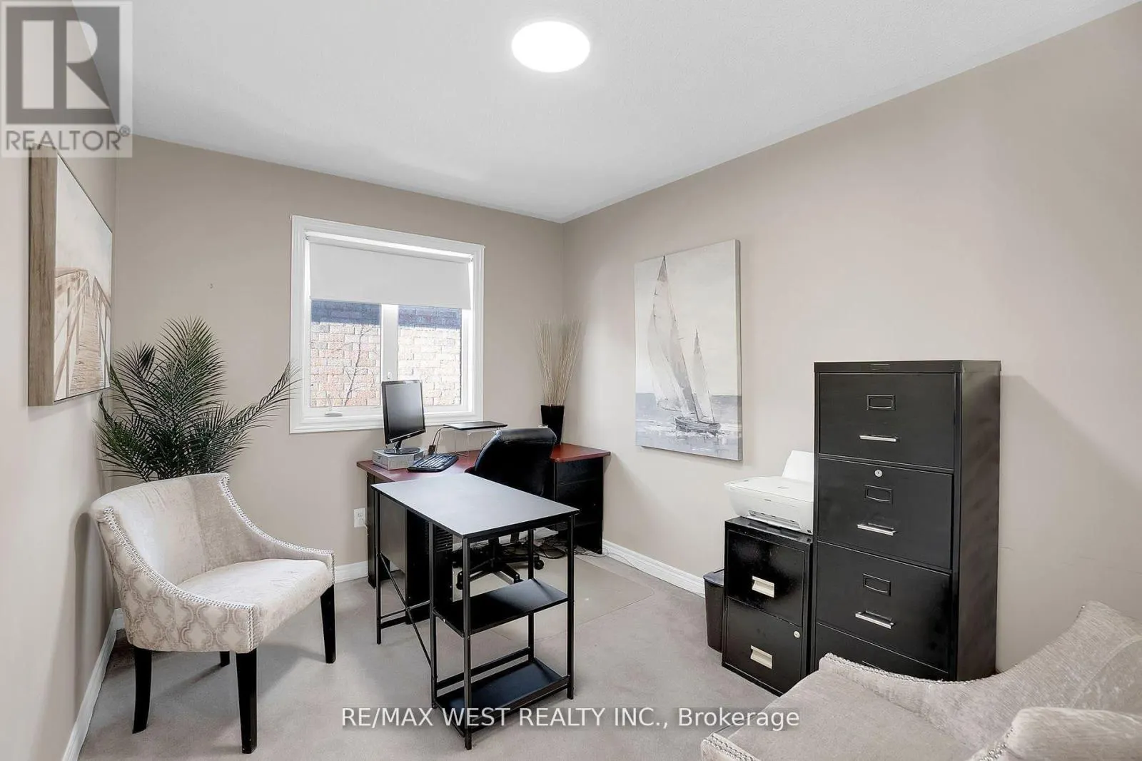 26 SHADY GLEN CRESCENT