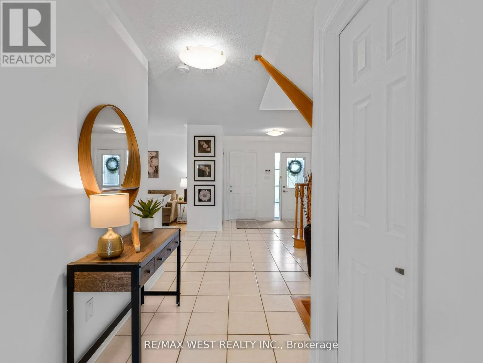 26 SHADY GLEN CRESCENT