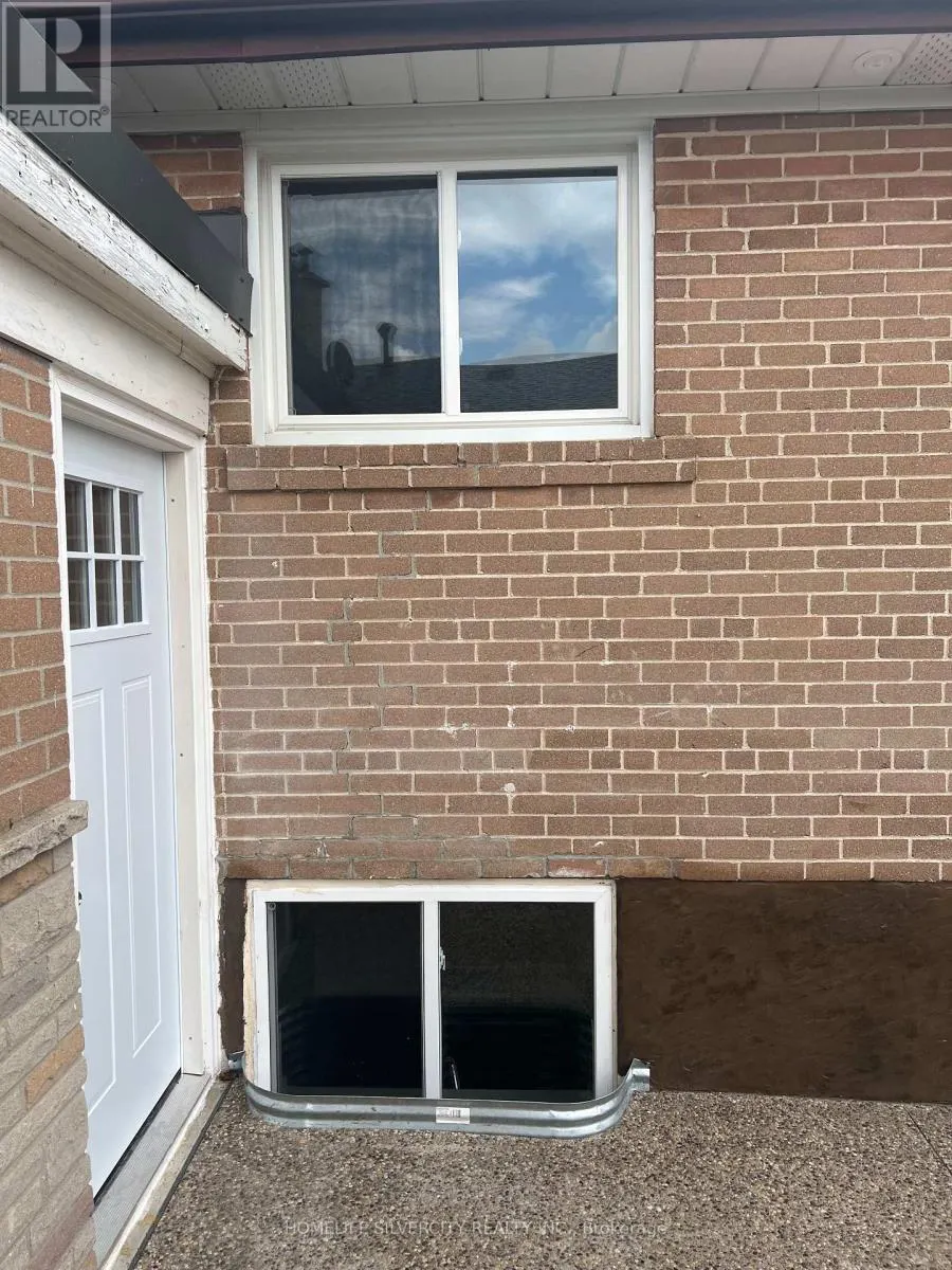 2 UNIT - 6 LAMELLA ROAD