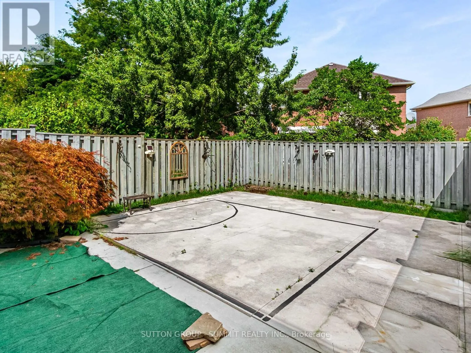 UPPER - 5453 PALMERSTON CRESCENT