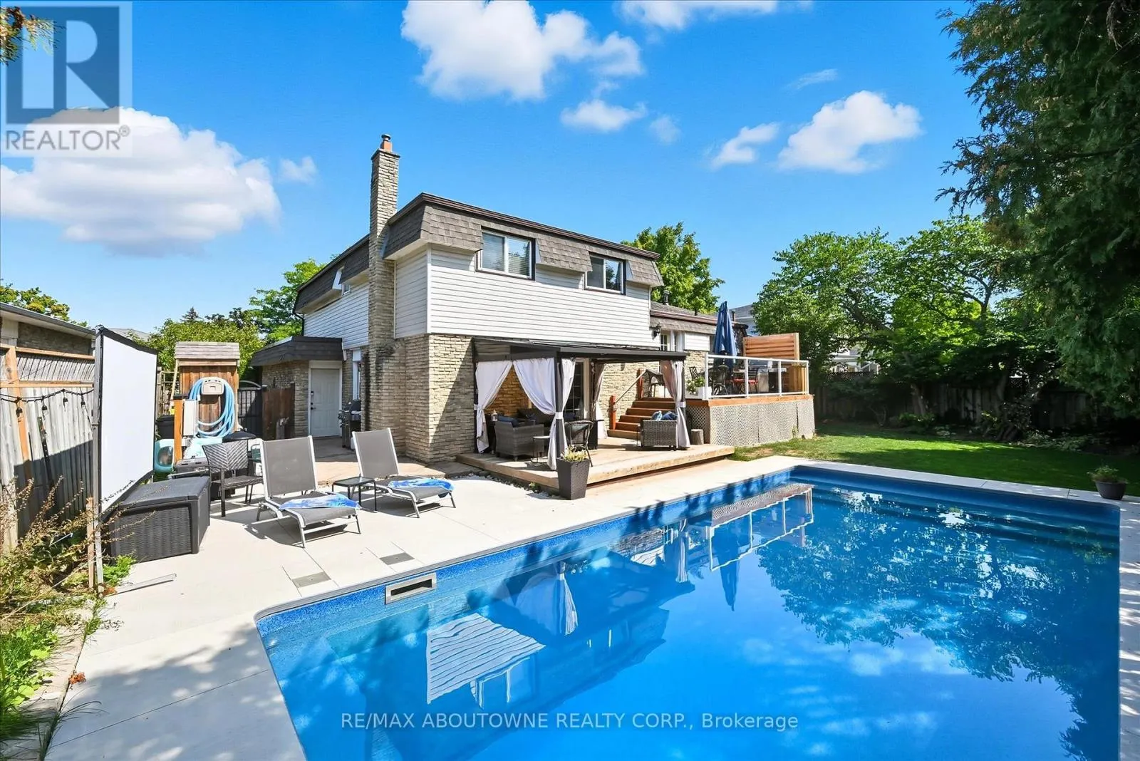 2490 TREVOR DRIVE