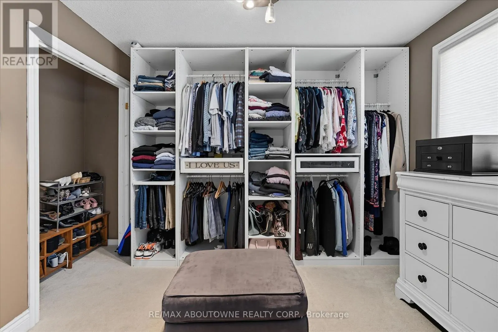 2490 TREVOR DRIVE