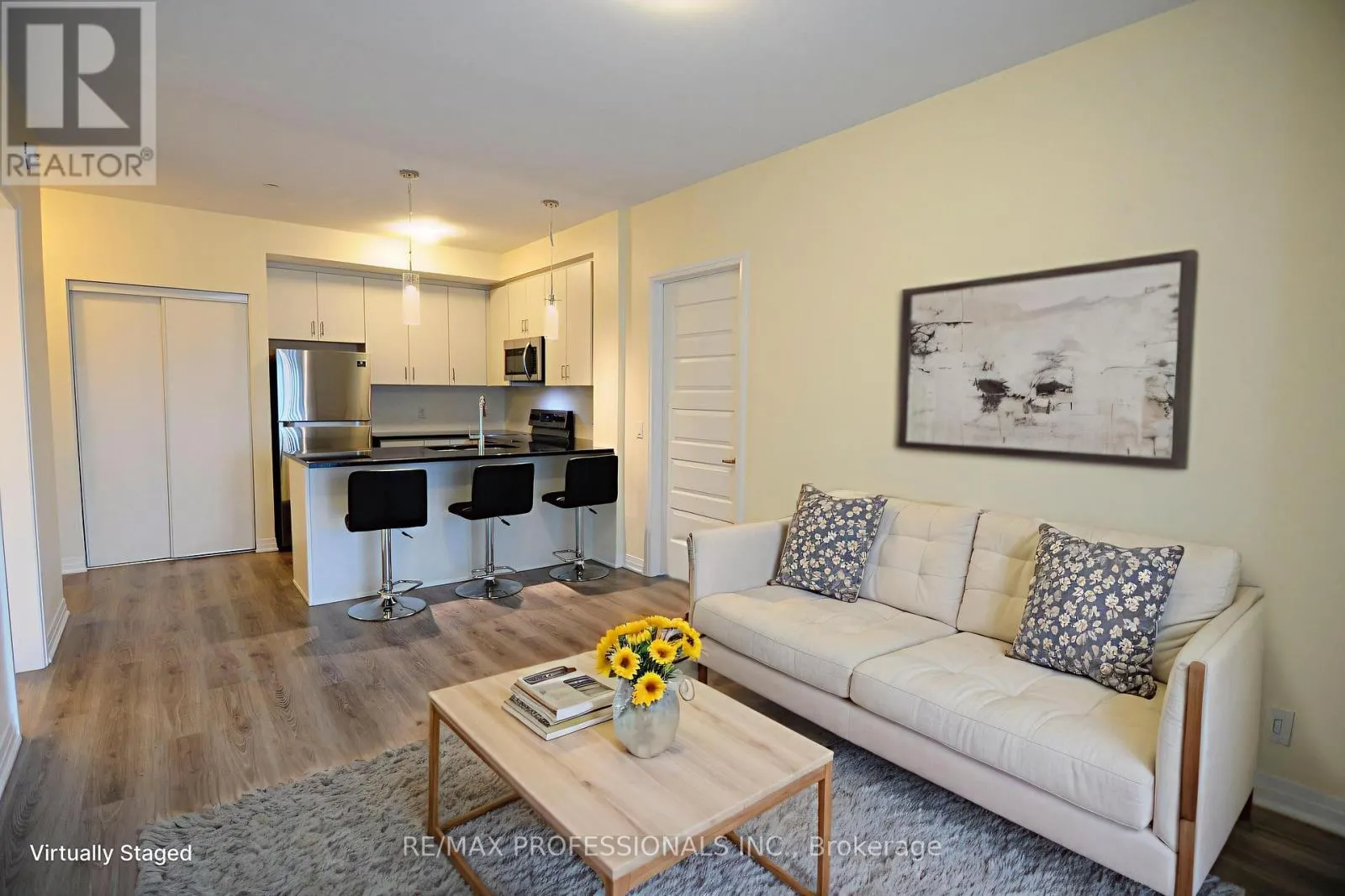 128 GROVEWOOD COMMON
