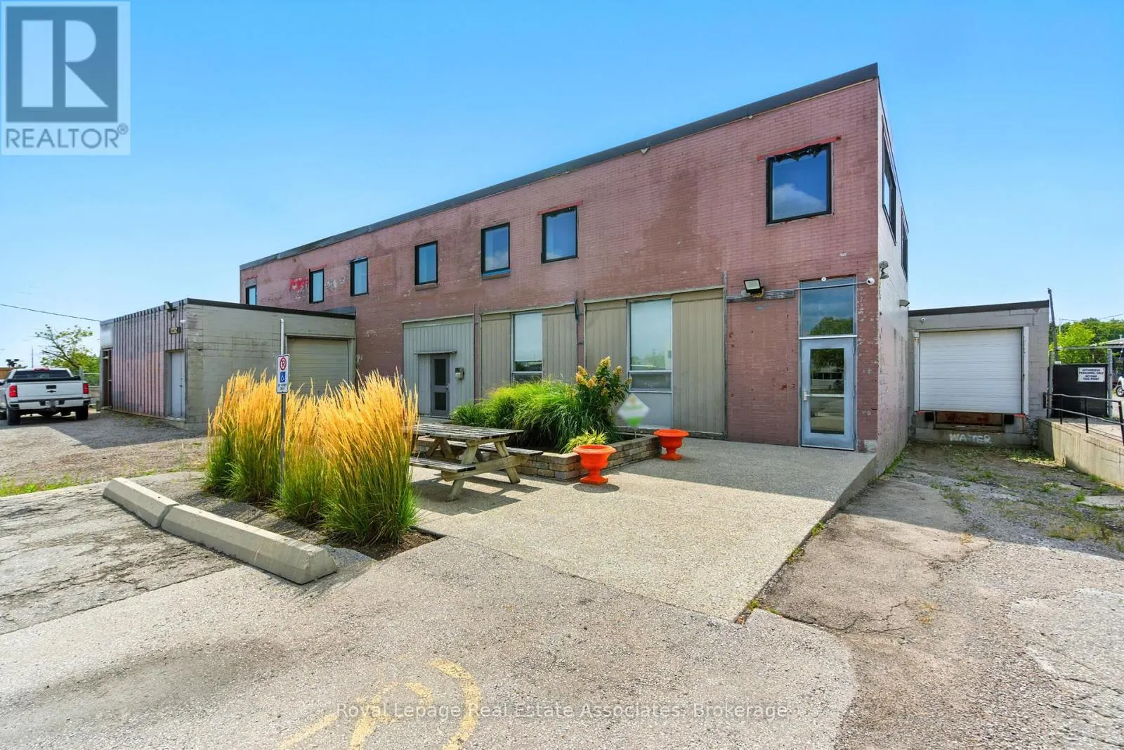 1232 NORTHSIDE ROAD