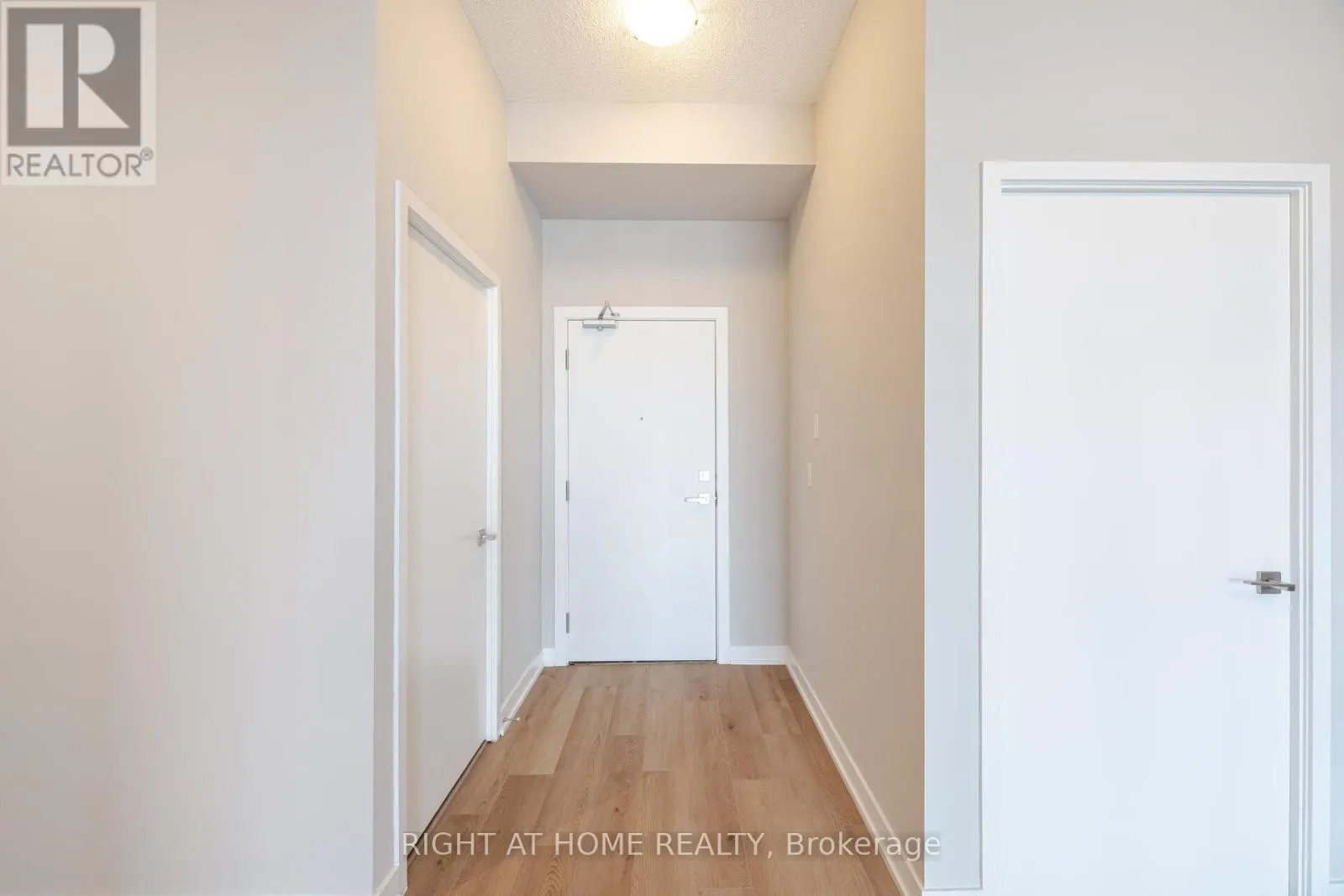 715 - 4011 BRICKSTONE MEWS