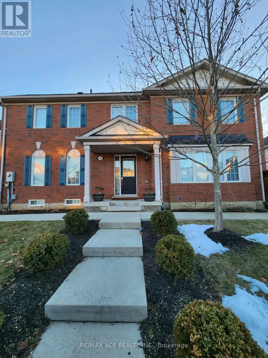 32 KEATS TERRACE